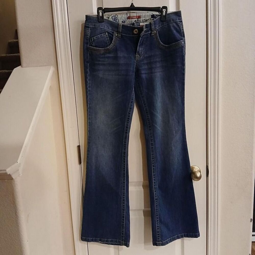 Y2K Vintage Union Bay Low-Rise Flare Jeans Embroidered Button Pockets 9 Indie